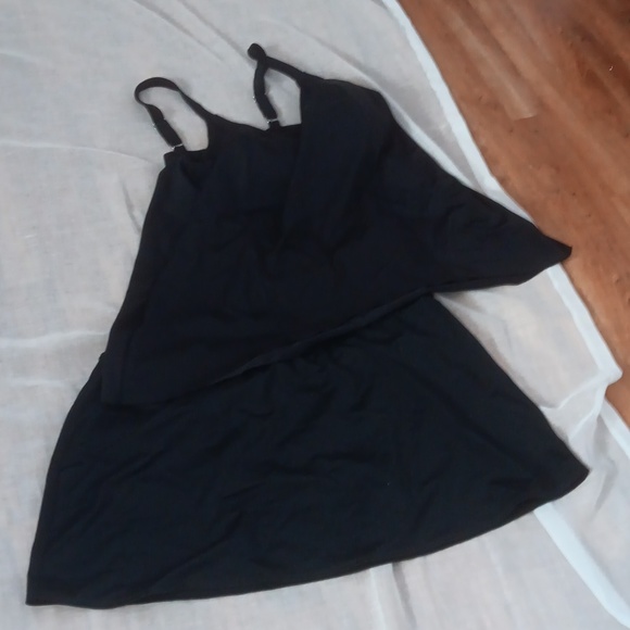 Bathing suit - Picture 4 of 4